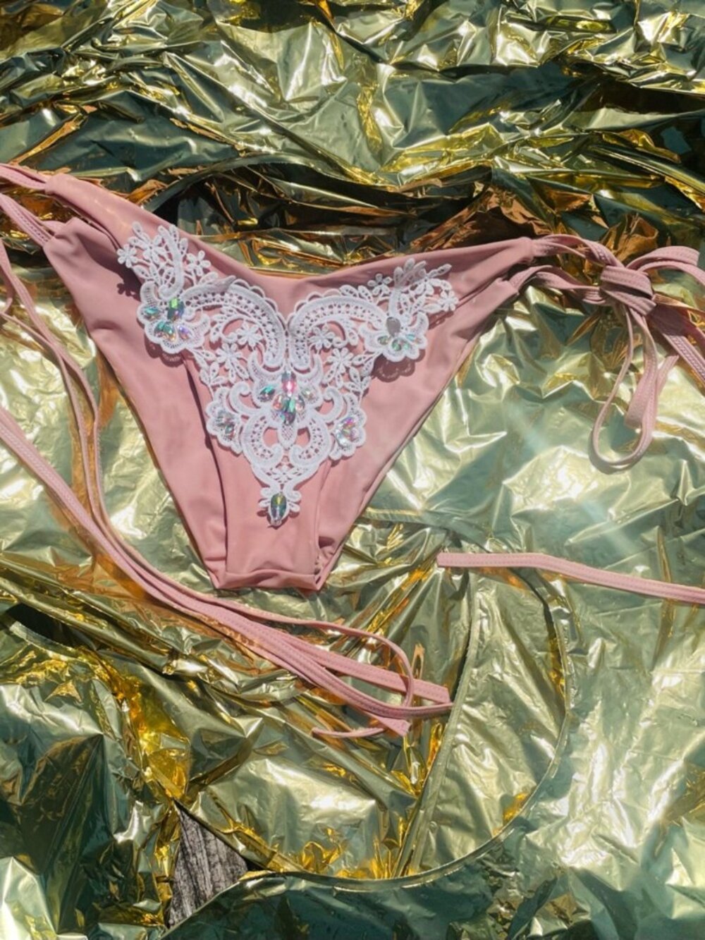 ZAFUL | L | Crochet Panel Rhinestone String Bikini Pink Beige White Bottoms - Picture 12 of 15